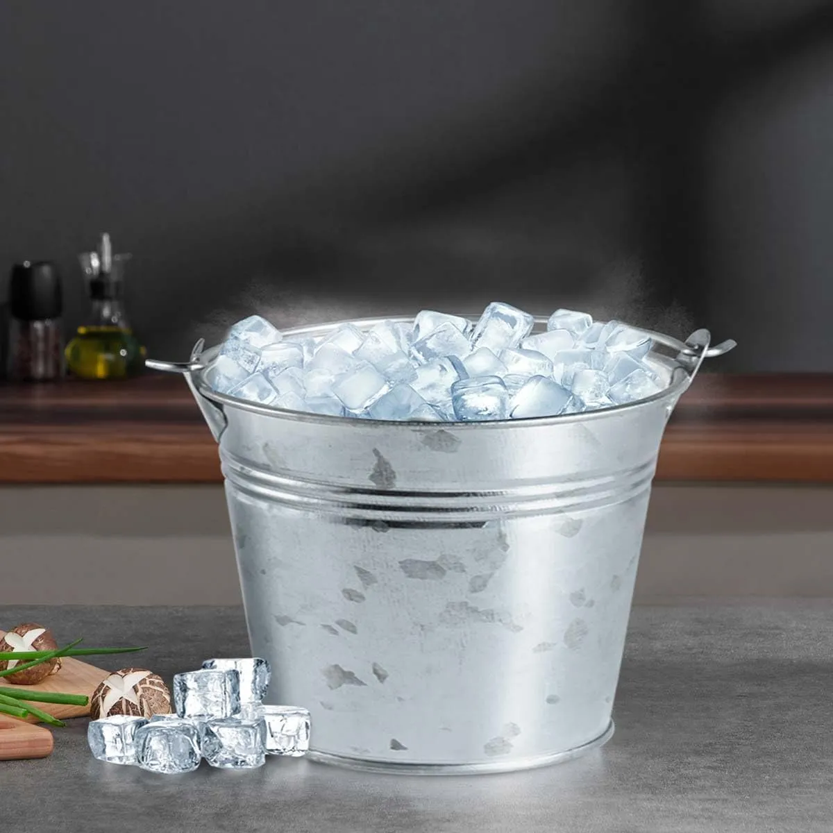 OBTANIM 8 Pack Galvanized Metal Buckets with Handle Ice Pails for Plants, Succulents, Party Favors Organizing, Rustic Home Decor or Classrooms Pencil Storage (9 x 5.9 inch)